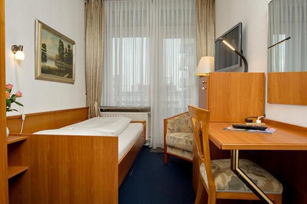 Strandhotel Monbijou Gmbh Garni Westerland Exteriör bild